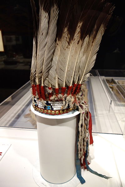 The Many Variations of Native American Headdresses